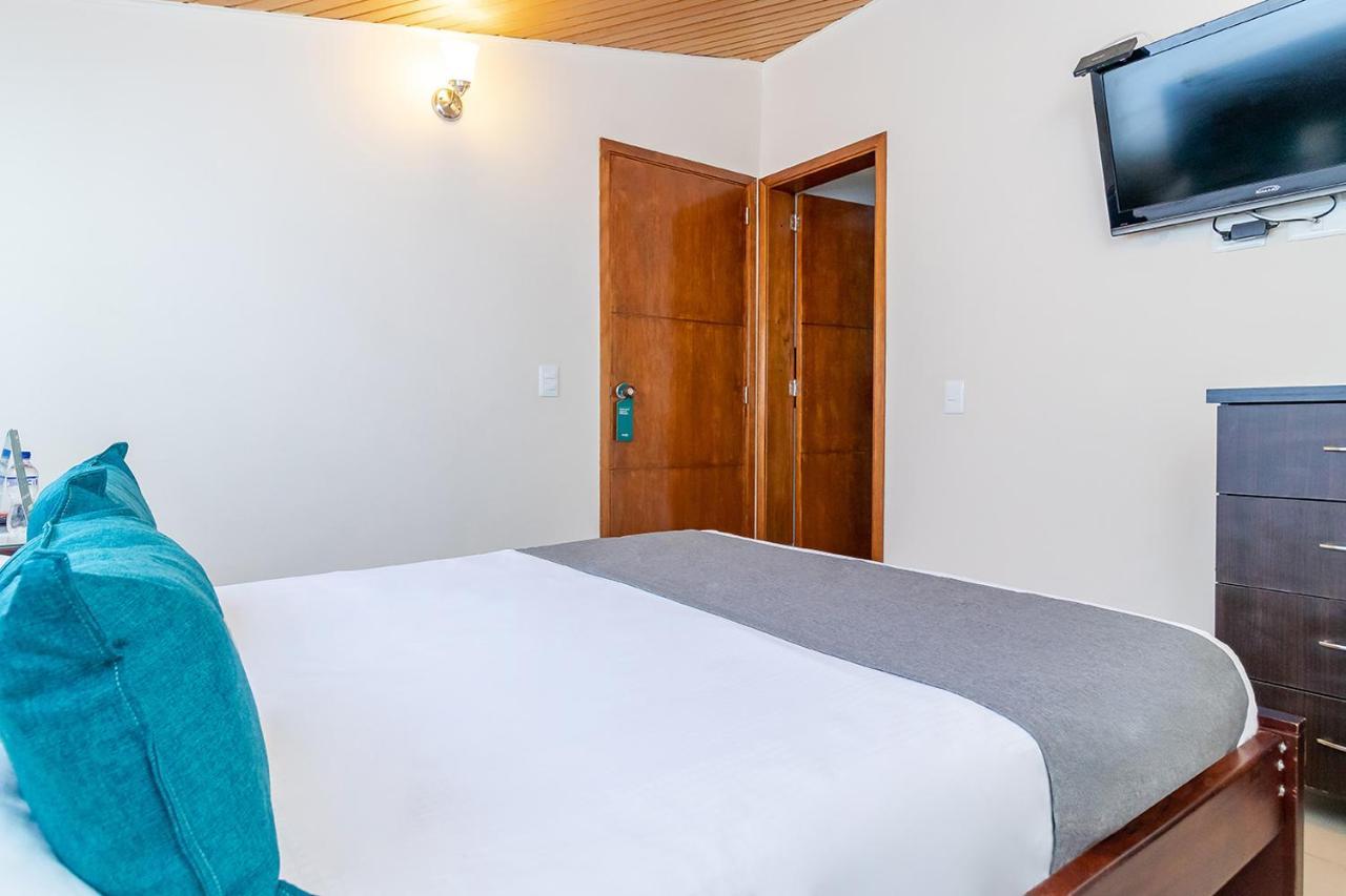 Hotel Nabusimake Modelia Богота Екстер'єр фото